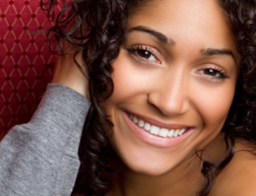 Whiter & Healthier Teeth With These 7 Tips